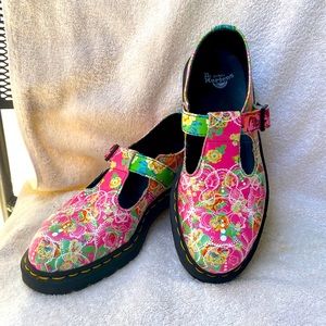 Dr. Martens Mary Janes